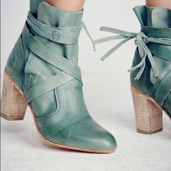 Free People seven wonder Booties - Picture 2 of 6